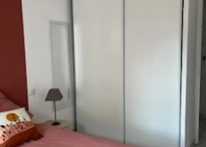 Appartement Charming With 2 Balconies